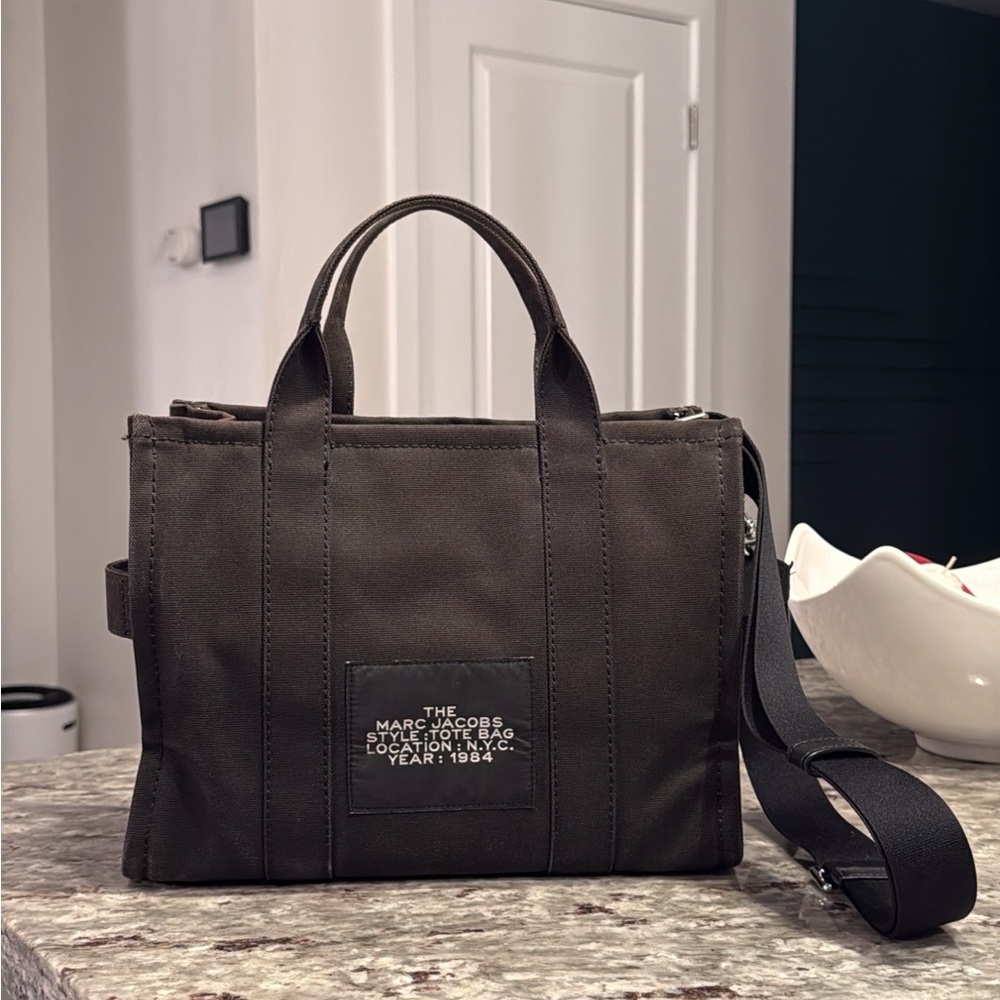 The Tote Bag by Marc Jacobs (small) - Picture 2 of 3